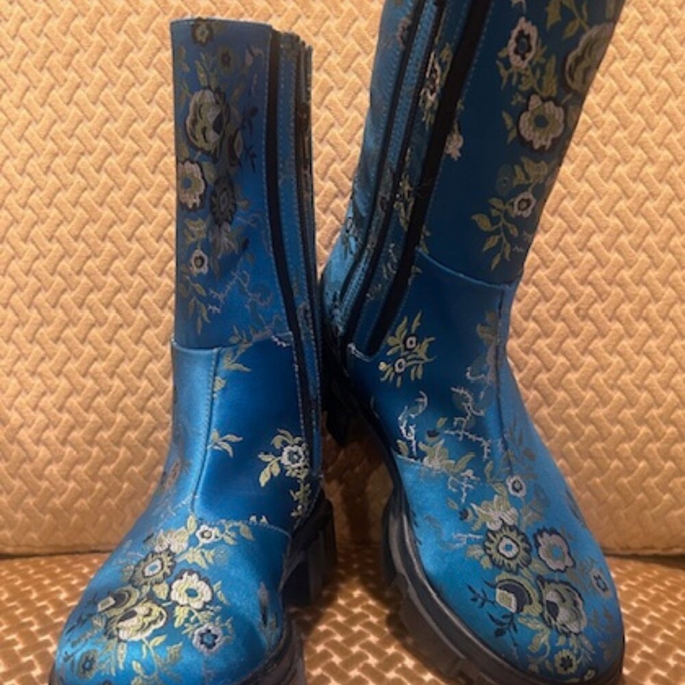 Free People Brooks Turquoise Blue Brocade Lug Sole Chelsea Boots NEW - Picture 16 of 16